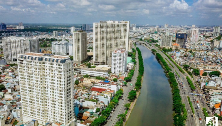 Shophouse Grand Riverside trung tâm Sài Gòn đang mở cho thuê.