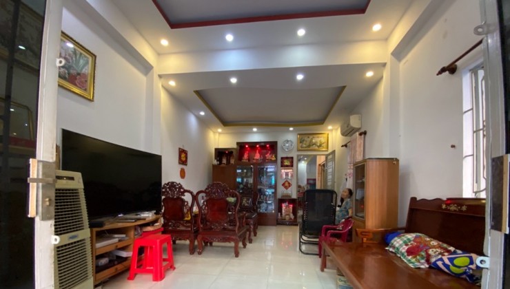 Bán nhà quận 10, Thành Thái, căn hộ dịch vụ, 70m2, 8 tầng, thang máy, 26.5 tỷ