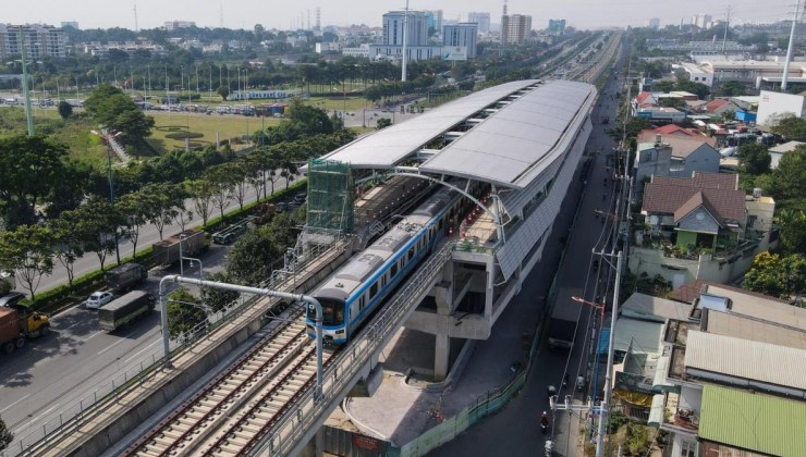 Nhà full thổ cư xây đẹp ngay ga Metro Bình Thái TP Thủ Đức