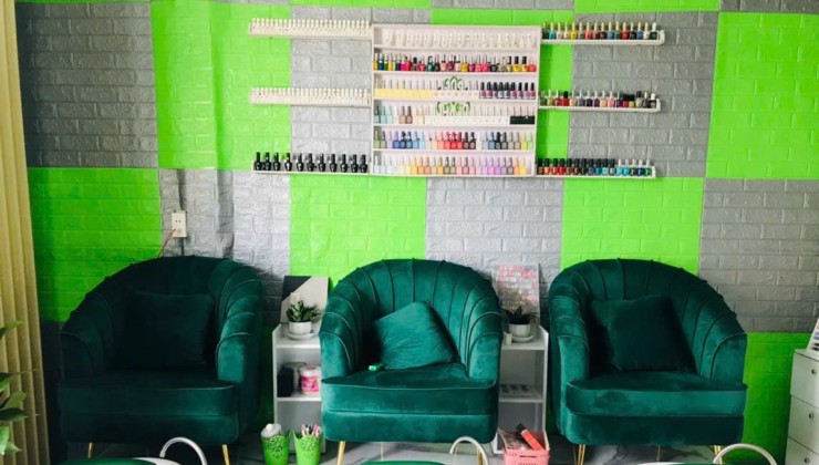 SANG NỘI THẤT TIỆM NAIL TẠI 130A10 ĐƯỜNG TRƯƠNG ĐỊNH, PHƯỜNG SÁU, BẾN TRE