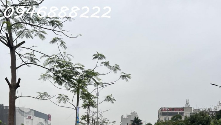 Lô đất 175m2 ,  ngang 11 mét, vuông vắn, không lỗi lầm đối diện siêu thị AEON Mall
