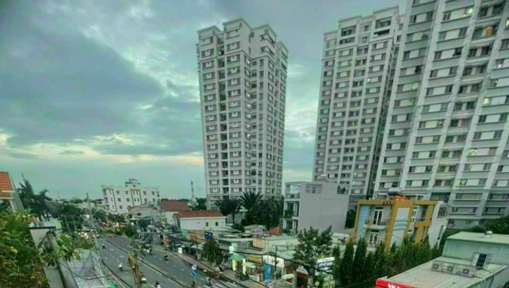 Chính chủ cho thuê nhà góc 2 mặt tiền 2307 Huỳnh Tấn Phát, Thị trấn Phú Xuân, Huyện Nhà Bè.