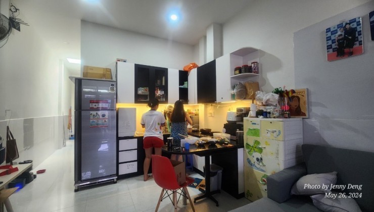 Bán nhà ngay Cầu Phú Mỹ, Quận 7, 64m2, nhỉnh 4,5 tỷ