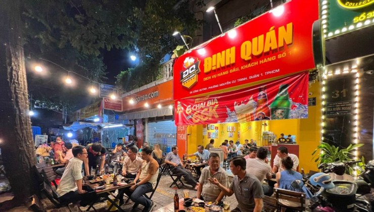 CẦN SANG QUÁN NHẬU Địa chỉ: mặt tiền, số 29 Cống Quỳnh, Phường Nguyễn Cư Trinh, Quận 1 , TP Hồ Chí Minh