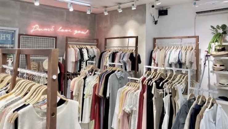 CHÍNH CHỦ CẦN SANG NHƯỢNG SHOP mặt tiền lớn quận Tân Bình, đường Nguyễn Thái Bình.