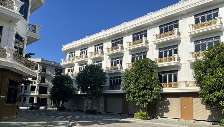 SHOPHOUSE 60M2, GIÁ 3.3 TỶ. BAO PHÍ. NHẬN NHÀ SANG TÊN SỔ NGAY. CĐT: 0966 343 969