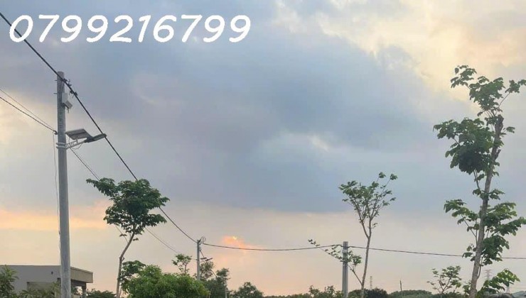 Đất nền Đồng Nai sổ riêng thổ cư 1 sẹc QL1A . Hỗ trợ vay 3 bên , giá trọn sổ 1 tỷ 150  Lh 0799 216 799 em Trinh.