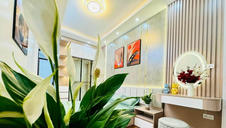 Bán nhà đẹp Hoà Bình – 3 Tầng – Diện Tích 82,5M2 - GIÁ 6.9 Tỷ.