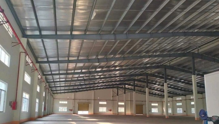 Cho thuê hoặc bán xưởng KCN Đồng An 2 Bình Dương.TDT 5000m2, xưởng 3.456m2. Giá thuê 3.6đô/m2. Giá bán 39 tỷ