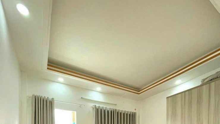 Bán nhà 2 tầng đúc hẻm xe hơi Lê Trọng Tấn,70m2, giá 6tỷ050