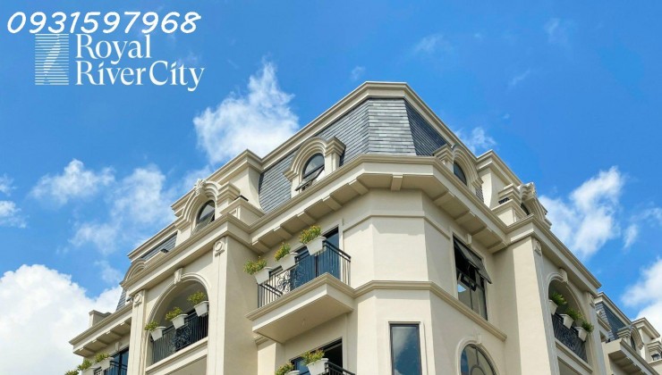 Bán căn Shophouse Liền Kề - Royal River City 80 Hạ Lý giá tốt nhất thời điểm hiện tại , rẻ hơn thị trường gần 2 tỷ