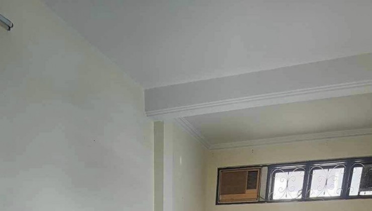 BÁN NHÀ mặt phố Thái Thịnh, DT 40m2, MT 3.5m, kinh doanh đỉnh. Giá chỉ 13 tỷ.