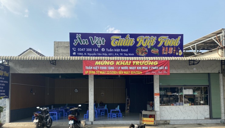 Sang nhượng lại quán tại đường Nguyễn Văn Rốp , kp 1 , Phường 4 , TP. Tây Ninh