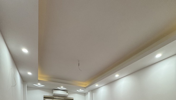 BÁN NHÀ PHỐ NGỌC HÀ 5T, 30M2, GẦN Ô TÔ, NGÕ THẲNG TẮP, Ở NGAY, CHỈ 6 TỶ