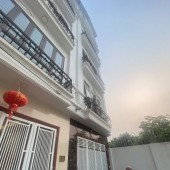 BÁN NHÀ FULL NỘI THẤT ĐẸP LUNG LINH 40M2, 5 TẦNG,7 TỶ.