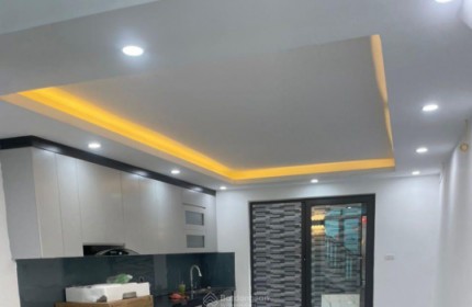 Yên Ngưu, Ngọc Hồi, 37m2, 3 tầng- 1 tum, 4 ngủ, Đường ôtô tránh, Chỉ nhỉnh 5 tỉ, LH 0904960958