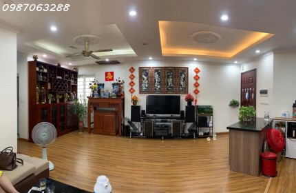 Bán chung cư đường Trần Thái Tông, Cầu Giấy 0987,063.288 S 159m2 & 109m2 3 ngủ 2 wc về ở luôn