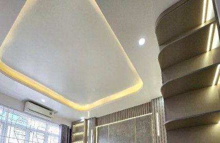 Nhà đẹp Bùi Xương Trạch, full nội thất cao cấp, view hồ Đầm Hồng, 50m2,  chỉ 6.6 tỷ