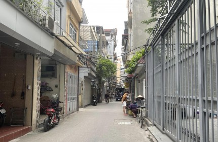 Bán nhà 54m2 tại ngõ 197 đường Hoàng Mai giá tốt 0988865556