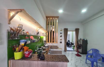 BÁN NHÀ HXH, con đường LÂM THỊ HỐ, TÂN CHÁNH HIỆP. Q12. giá bán HƠN 3 TỶ