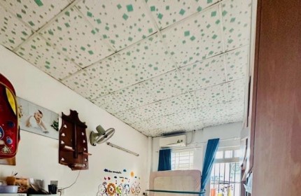 , TIỆN XD VĂN PHÒNG, KINH DOANH , DT ĐẸP 4.65x22m VỊ TRÍ ĐỈNH-