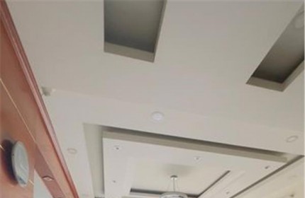NHÀ ĐẸP 4 TẦNG KO LỘ GIỚI GẦN ĐƯỜNG HỒNG BÀNG CHỈ 4 TỶ XÍU