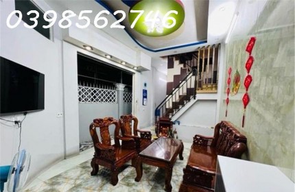 Bán nhà mặt tiền Quang Trung, 3 tầng, hẻm 8m, Gò Vấp, 56 m², nhỉnh 5tỷ