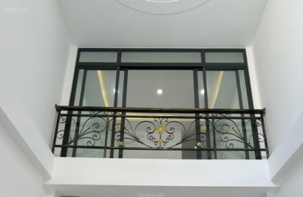 Bán gấp nhà đẹp 4 tầng 160m2 SD hẻm 6m Nơ Trang Long, P12, Bình Thạnh, giá 7,5 tỷ