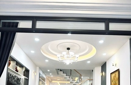 Nhà Siêu Phẩm, ÔTÔ NGỦ Nhà, Lê Văn Thọ P.8 Gò Vấp, 4.3 x 18M, 4 Lầu. Nhỉnh 9 Tỷ,Căn