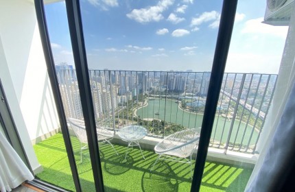 Chờ xuất bảnCực rẻ! Bán căn 2n2vs 73m2 Tòa C6 View thẳng Công viên Thanh Xuân Vinhomes D'Capitale Full nội thất giá 6,1 tỉ