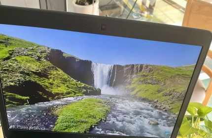 Laptop cũ giá rẻ tại Lê Nguyễn PC Bình Dương. Dell latituce 3410 i5 hệ 10 - ram 8g - ssd 256g - màn hình 14 inch full hd. LH 0826737274