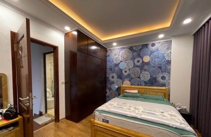 Bán nhà Hoàng Mai, nhà đẹp dân xây, full nội thất ở ngay, 33m2 Nhỉnh 5 tỷ