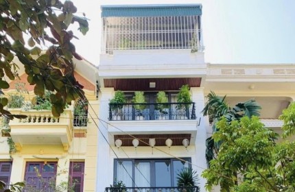 CỰC HIẾM PHỐ VƯƠNG THỪA VŨ LÔ GÓC, Ô TÔ TRÁNH, KINH DOANH 50M, 9.3 TỶ.