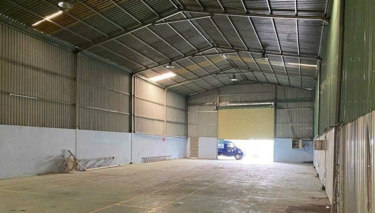 CHO THUÊ KHO MẶT TIỀN BÙI CÔNG TRỪNG 25X50M GIÁ 40 TRIỆU/THÁNG