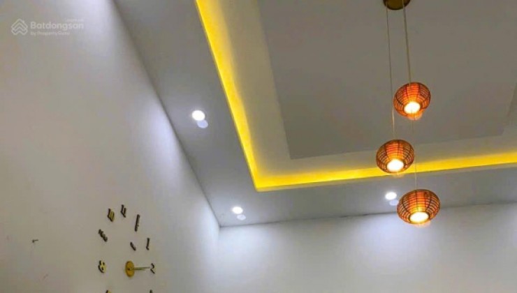 Chủ gấp bán căn góc 2 tầng ô tô 6m, 51m2 gần Hoàng Diệu 2, chỉ 4 tỷ 5