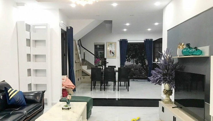 Trường Chinh Phường Đông Hưng Thuận Quận 12 TPHCM  225m2 = 10 tỷ x