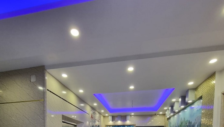 Bán mặt tiền Tô Ký, TMT, Quận 12, 6x32m giá 18 tỷ