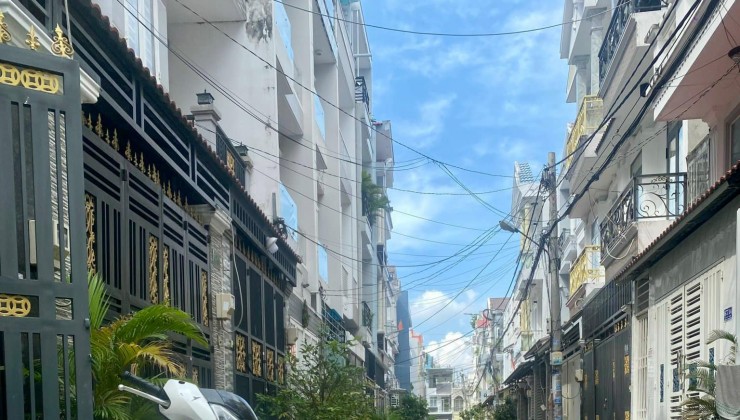 2 mặt tiền xe hơi ngủ trong nhà, Trung tâm thị trấn Nhà Bè, giá tốt Nhà mới lệch tầng, nội thát cao cấp dọn vào ở ngay,