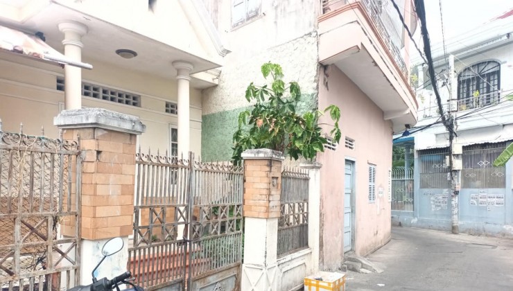 DEAL HỜI! MUA ĐẤT TẶNG NHÀ NGAY TRUNG TÂM TP. NHA TRANG!