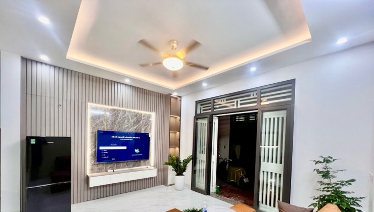 VẠN PHÚC - HÀ ĐÔNG, NGAY TRUNG TÂM QUẬN HÀ ĐÔNG, DÂN XÂY 40m2, 4 tầng giá chỉ 6.5 tỷ