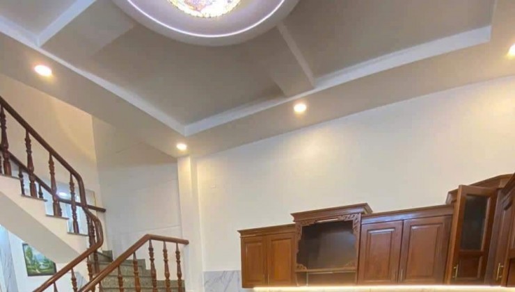BÁN NHÀ LÂM THỊ HỐ 4X14M ĐÚC 3 TẤM GIÁ 4.55T
