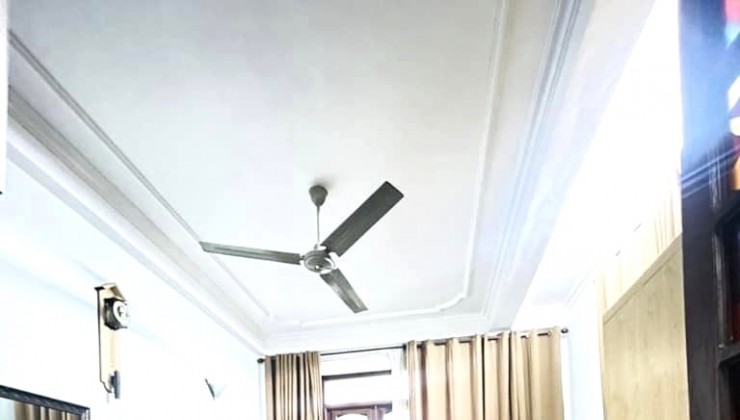 BÁN NHÀ TRẦN QUANG DIỆU,TT ĐỐNG ĐA, DT 40M2 4 TẦNG, NHÀ ĐẸP MÊ LY_NGÕ THÔNG_KINH DOANH_THIẾT KẾ HIỆN ĐẠI _NỘI THẤT XỊN XÒ_GẦN Ô TÔ TRÁNH_HƠN 7TỶ