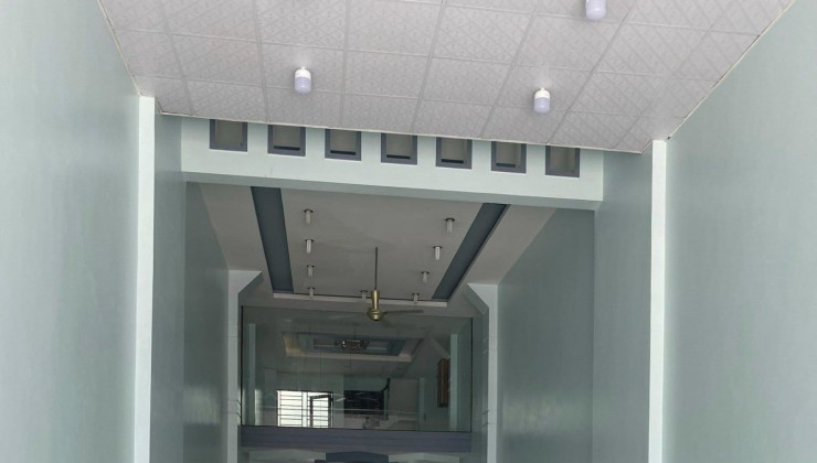 Bán nhà mặt tiền Nguyễn Ảnh Thủ 4.2x26 đúc 4 tấm giá 12.5T, Phường Hiệp Thành, Quận 12