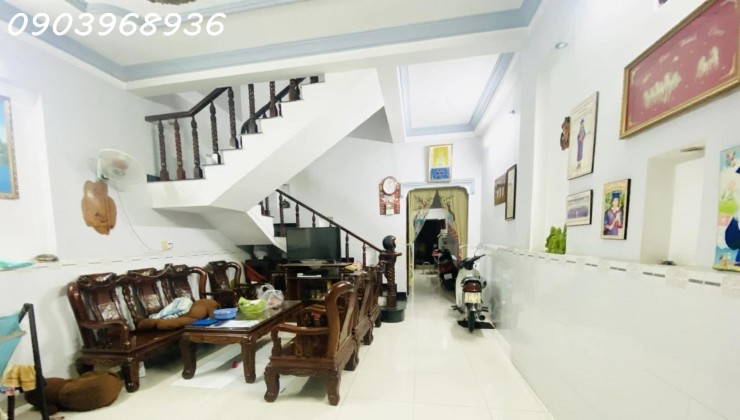 Bán nhà, QUẬN 7, HUỲNH TẤN PHÁT, PHÚ THUẬN - 122m2- GIÁ 7,3 tỷ ( TL), NỘI THẤT GỖ CAO CẤP - XÁCH VALI VÀO Ở NGAY.