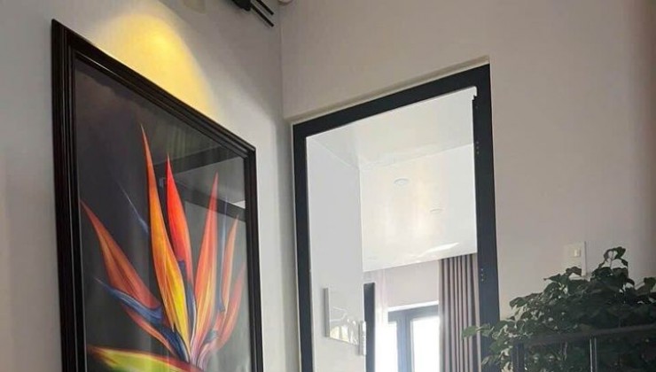 5.5 triệu/tháng. CHO THUÊ CĂN HỘ MANOR CROWN