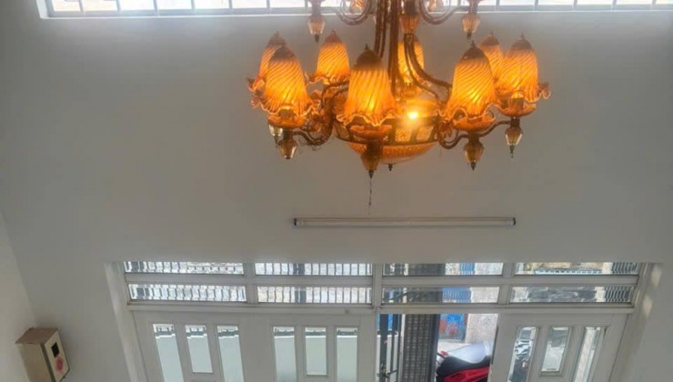 Cần bán nhanh nhà cấp 4 tại trung tâm Phước đồng , Nha Trang. 
Cách đường Lư Giang, phước đồng chỉ 20m.