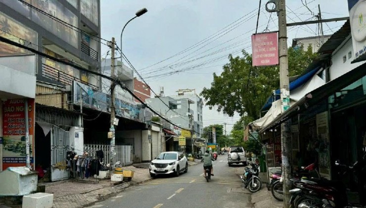 Bán Nhà Ấp 4, Quy Đức, Bình Chánh, 126.7m2, 2 Tầng, giá 1Tỷ Nhỉnh