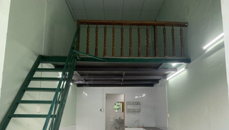 Mua 1 ĐC 2,Vừa ở vừa cho thuê, NHÀ 70M2, NGANG 7M, BÀU TRẢNG 7. 1.x