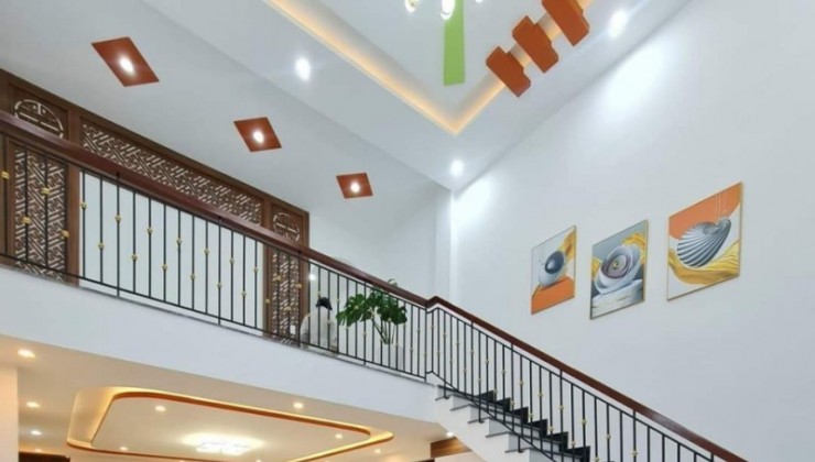 Bán nhanh, TÔN ĐẢN, gần 100M2, 3PN, ngang 5m, chưa tới 3 tỷ.