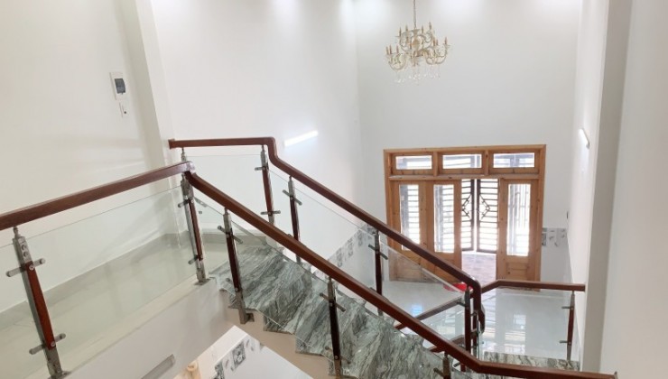 Gấp Bán, Nhà TÔN ĐẢN, 88M2, 3PN, cạnh Kiệt ô tô, nhỉnh 2 tỷ